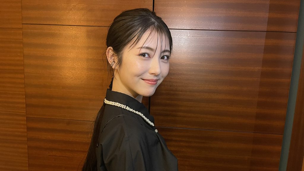 浜辺美波　プロフィール